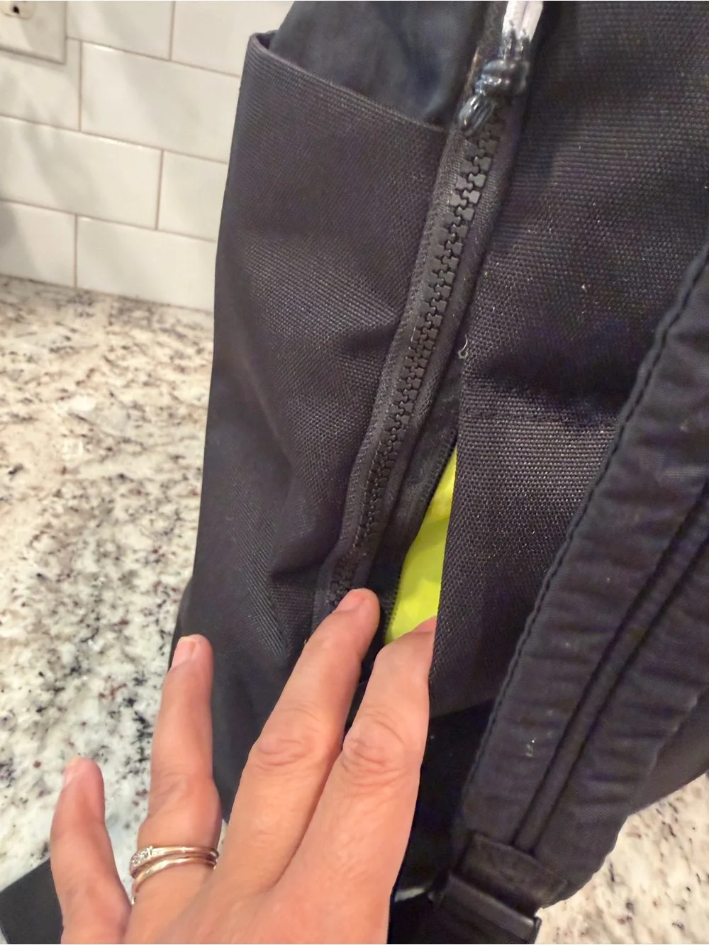 Timbuk2 sleek roll
